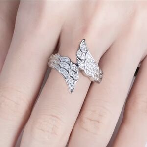 Full Moissanite Diamond Angel Wing Ring